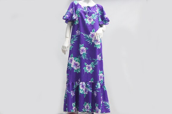 Vintage 70s Floral Print Hawaii Maxi Dress/Muumuu/