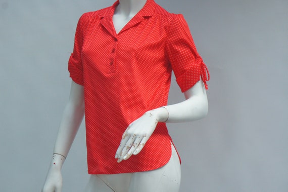 Vintage 70s-80s Red Polka Dot Short Sleeve Knit B… - image 10