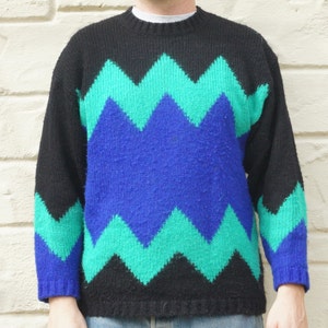 Vintage 80s-90s Geometrical Chevron Sweater