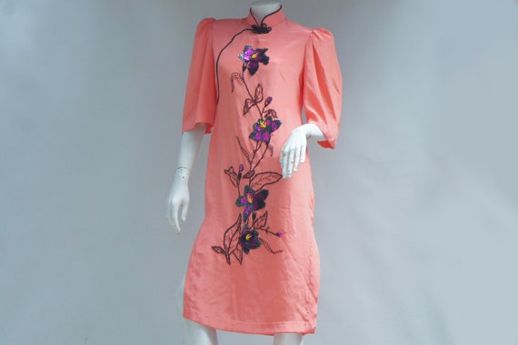 Vintage Embroidered Bead & Sequin Asian Qipao Dres