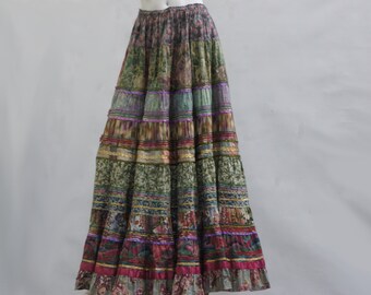 Vintage Anna Konya Estampado floral escalonado Falda adornada Boho Festival Fiesta Gypsy Hippie Cottagecore