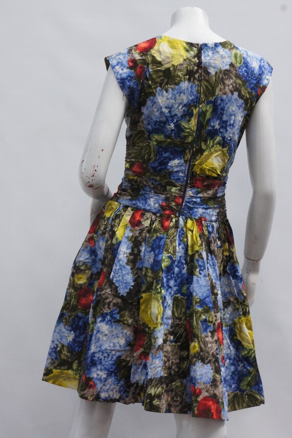 Vintage 50s-60s Bright Floral Print Midi Dress Mi… - image 8