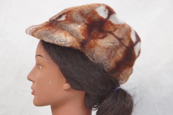 Vintage 60s-70s Women's Faux Fur Hat Cap Retro Mo… - image 1