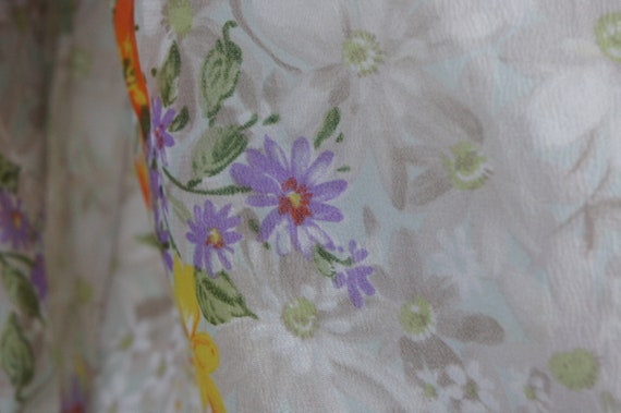 Vintage 70s Floral Sheer Blouse Button Down Shirt… - image 5