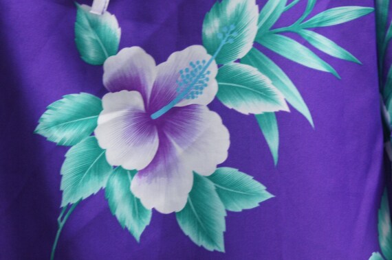 Vintage 70s Floral Print Purple Tiered Hawaii Max… - image 6