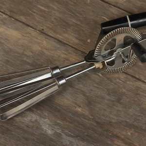 Vintage 60s Hand Mixer Beater Kitchen Gadget Mid Century Modern