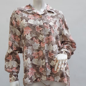 Vintage Fall Maple Leaf Print Silk Blouse Button Down Shirt Top Thanksgiving Autumn Woodland