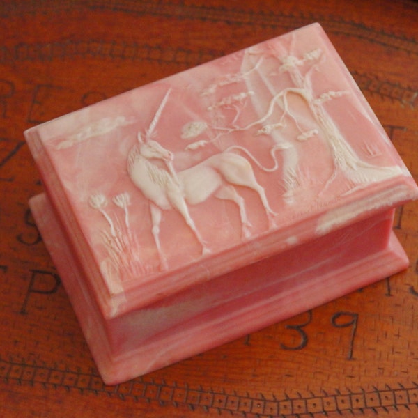 Vintage 70s 80s Pink Unicorn Cameo Box Trinket Box Shabby Chic Fantasy