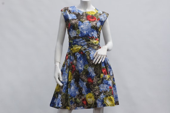Vintage 50s-60s Bright Floral Print Midi Dress Mi… - image 1