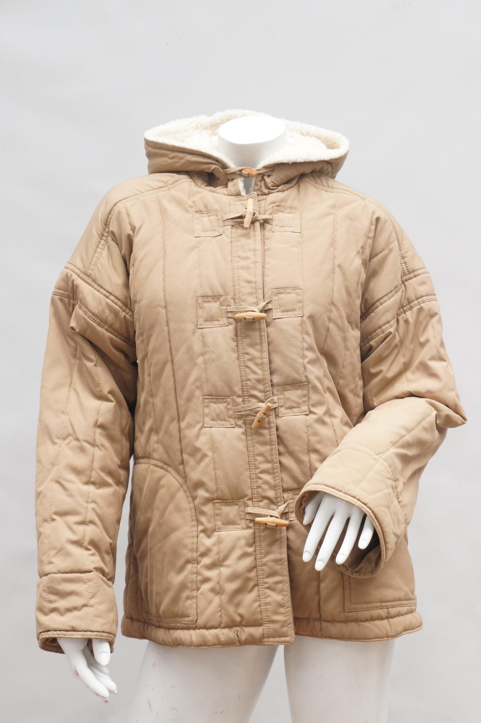 トップス nude vintage 2way Puffy Jacket Vintage 70s Beige Puffer Jacket With Wooden Toggle Buttons Boho