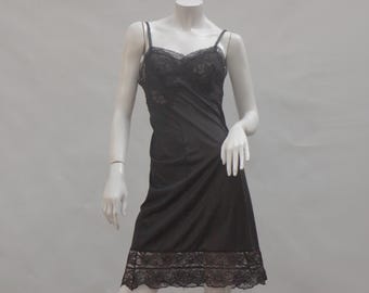 新品　VALENTINO ブラックレーススリップドレス Sz S/M Vintage Valentino Black Silky Lingerie Slip Dress