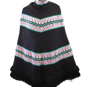 Vintage 70s Knit Sweater Poncho Hippie Boho Cottagecore Mod Retro Mid Century