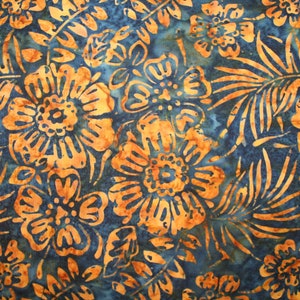 High Quality Anthology Batik ~ Large Golden Tan Flowers Batik ~ Batik #2069Q-X