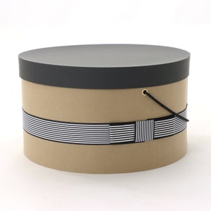 Grosgrain hat box 45cm 35cm diameter made with recycled paper