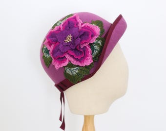 1920s Inspired Mauve Pink Wool Cloche Hat with Magenta Rose Embroidery