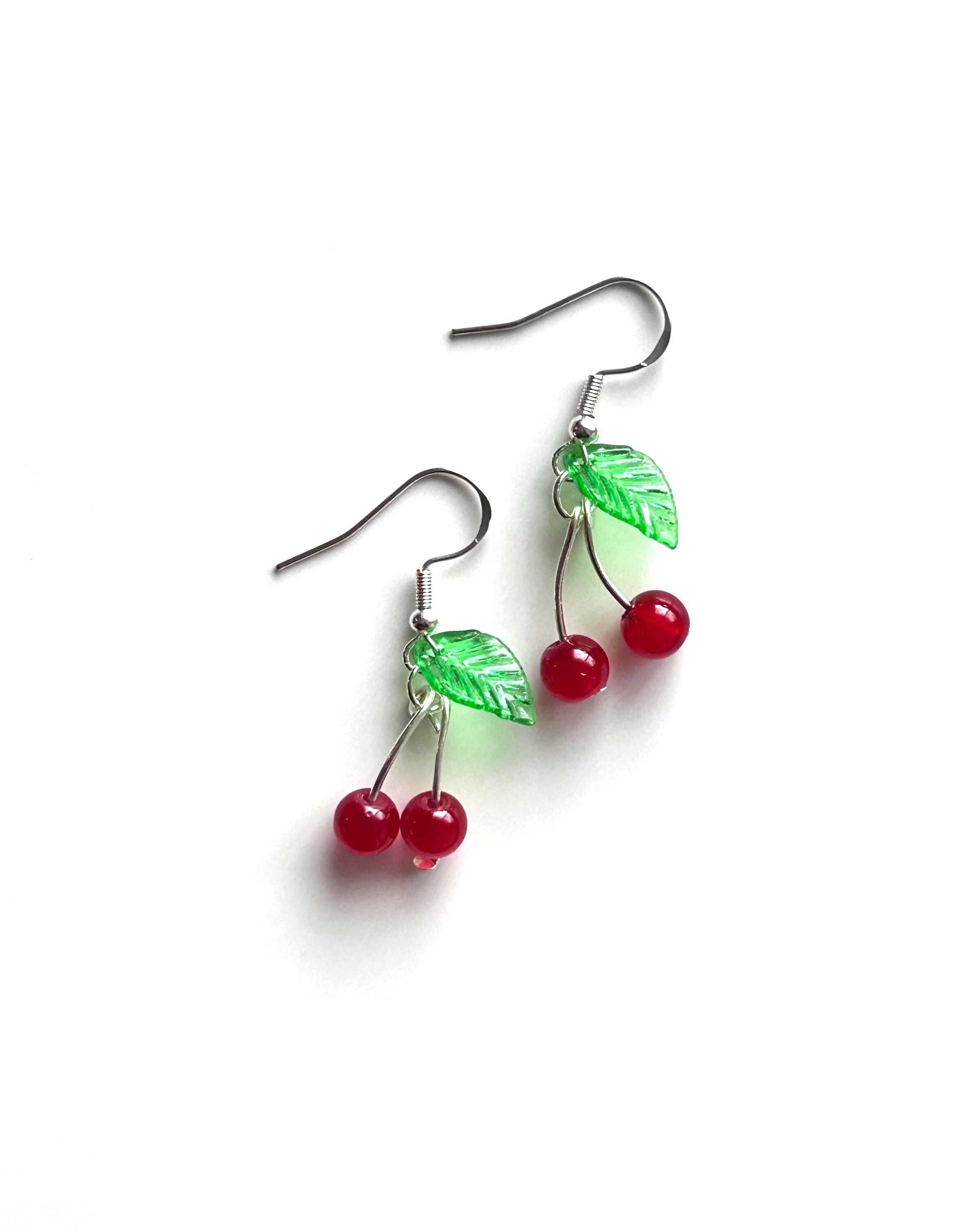 ピアス Cherry Crystal Clip-On Earrings Alessandra Rich Cherry Crystal Clip-On Earrings - Runway Catalog