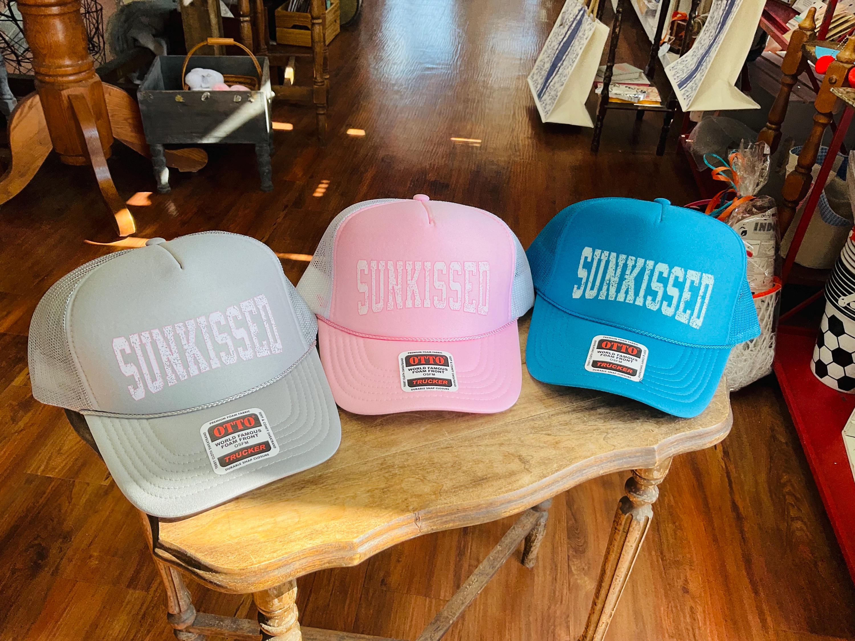 Sunkissed OTTO Trucker Hat - Etsy display picture 2