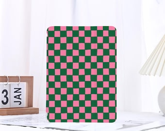 Art Checkerboard iPad Case with Pencil Holder for iPad 11/10/9 Gen iPad Air 6/5/4 13" 11" 10.9" 10.5" iPad Pro 12.9" iPad Mini 6/7 Cover