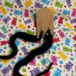 Worm On A String Earrings - Black