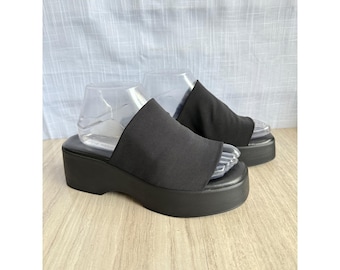 Steve Madden Sandals Slinky30 Black Fabric Chunky Wedge Platform Vintage Y2K 90s