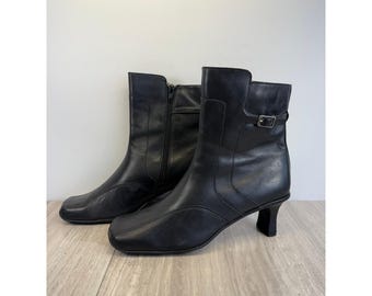 90s Kenneth Cole Boots 8.5 Black Leather Square Toe Kitten Heel 90s Minimalist
