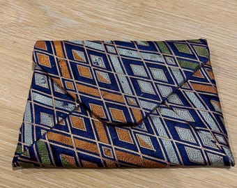 Handmade Japanese Fabric Clutch Wallet – Traditional Floral Pattern Bag