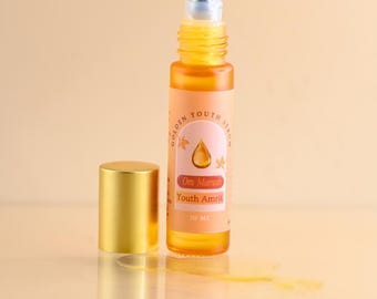 Vitamin C + A Anti-Aging Serum: Dark Spot & Fine Line Treatment