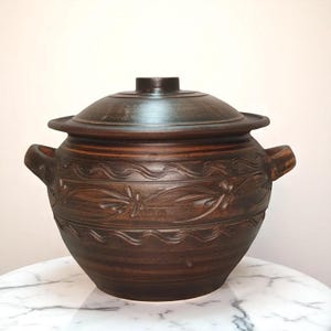 Handmade Terracotta Clay Cooking Pot 5L: Rustic Dutch Oven