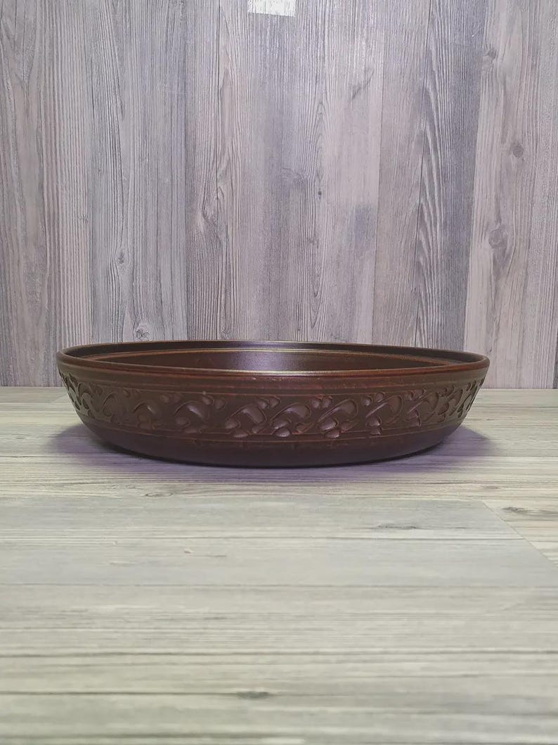 Artisan clay Moroccan casserole with lid 11.2 inch