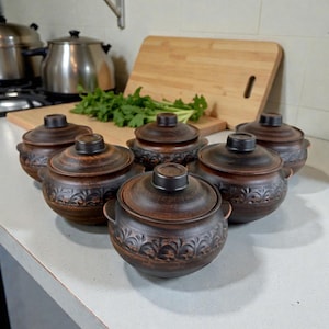 6er Set Tontöpfe mit Deckel – Handgefertigte Tontöpfe für individuelles Backen, Ukrainische Keramik Kochgeschirr