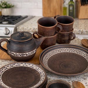 Boerderijtheeset voor 4 personen | Handgemaakt theeservies van klei | Traditionele keramische theeserveerset