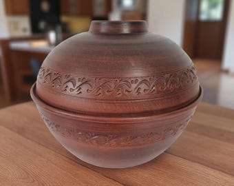 Handcrafted Terracotta Bread Box with Lid – Rustic Clay Kitchen Storage | Eco-Friendly Bread Keeper from Ukraine