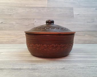 Handmade Clay Dutch Oven – Rustic Terracotta Casserole Pot, Oven Safe Clay Cookware, Traditional Earthenware Roasting Dish