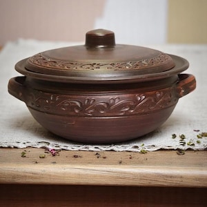 Handmade Clay Terracotta cookware, Casserole Dish with Lid – 3L Large Rustic Pot for Oven Cooking – Traditional Ukrainian Clay Bakeware