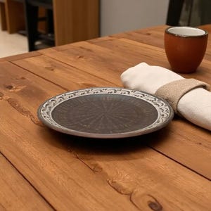 Handmade Dinner Terracotta Clay Plate – 21cm Rustic Clay Dish for Birthday, Mother&#39;s Day, Father&#39;s Day, Name Day – Ethnic Tableware Gift