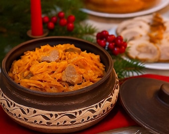 Handmade Terracotta Dutch Oven – Clay Cooking Pot with Lid, Rustic Bakeware, Earthenware Casserole Dish, Ukrainian Pottery
