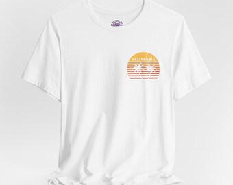 Camiseta "El hielo se derrite en California" / Puesta de sol retro, estilo urbano activista.