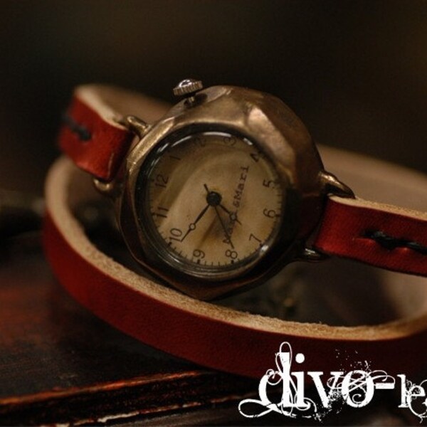 vintage bracelet style handcrafted watch - DIVO LEATHER - handmade watches
