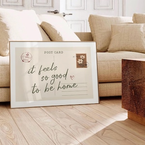 Voelt zo goed om thuis te zijn muurkunst, gezellige afdrukbare, trendy horizontale print, retro appartement esthetiek, schattige girly muurkunst, digitale download