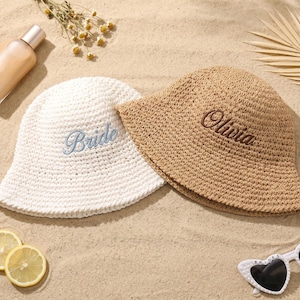 Gepersonaliseerde strozonnehoed, geborduurde strandpet voor bruid, vrijgezellenreisaccessoire