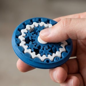 Fidget toy a forma di ingranaggio planetario stampato in 3D / Spinner antistress / Giocattolo da scrivania, regalo per adulti