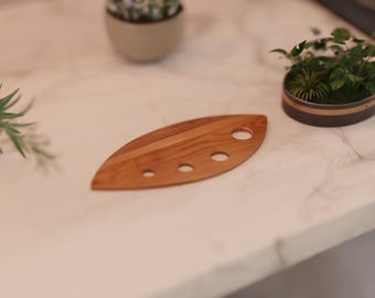 Herramienta de cocina con forma de hoja para deshierbar hierbas frescas, imprimible en 3D (archivo STL digital)