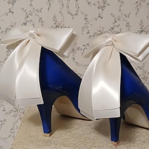 Shoe Clips, Wedding Shoe Clips, Bridal Shoe Clips, Clips for Wedding Shoes, Bridal Shoes, Satin Bow Shoe Clips, shoe Decorations, Side Back