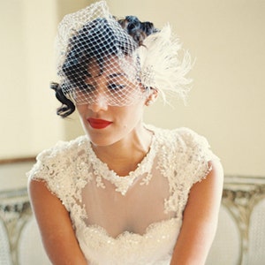 Wedding Headpiece and Veil, Bridal Fascinator, French Net Bridal Veil, Wedding Fascinator, Feather Fascinator, Ivory Wedding Comb Clip