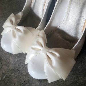 Bow Shoe Clips, Wedding Shoe Clips, Bridal Shoe Clips, Clips for Wedding Shoes, Bridal Shoes, Satin Bow Shoe Clips, bows for shoes