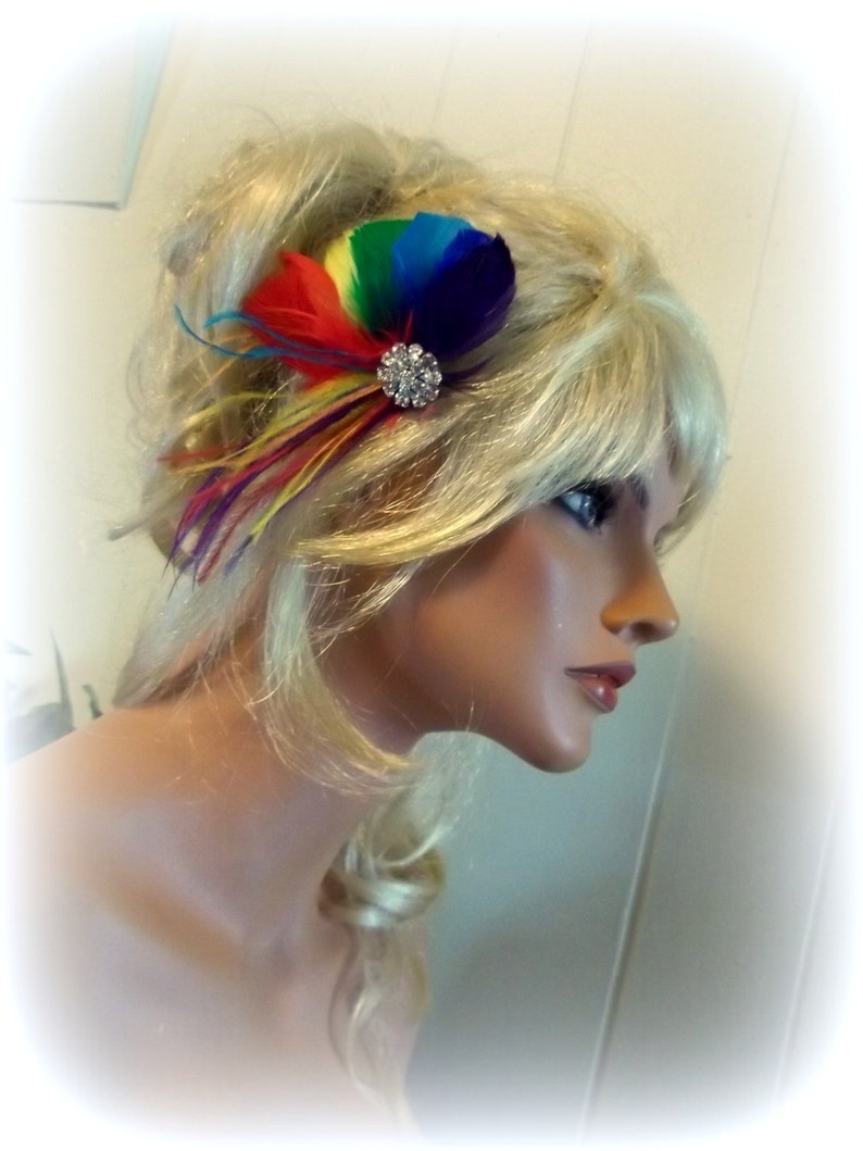 RAINBOW Feather Headpiece Rainbow Wedding Head Piece Rainbow Hair Clip Bridal Fascinator Rainbow Pride Wedding Fascinator