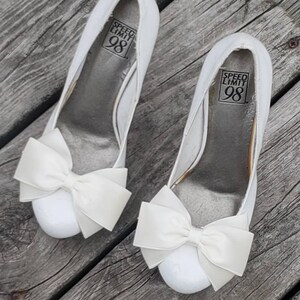 Bow Shoe Clips, Wedding Shoe Clips, Bridal Shoe Clips, Clips for Wedding Shoes, Bridal Shoes, Satin Bow Shoe Clips, bows for shoes