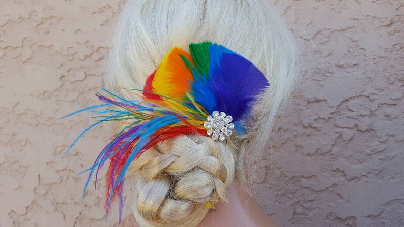 RAINBOW Feather Headpiece Rainbow Wedding Head Piece Rainbow Hair Clip Bridal Fascinator Rainbow Pride Wedding Fascinator