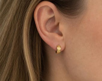 Ensemble de créoles dorées délicates, créoles minimalistes en acier inoxydable, imperméable, sans ternissement, hypoallergénique, cadeau de tous les jours pour elle