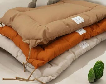 Cozy Pet Cushion: Thickened Plush Bed for Cats and Dogs